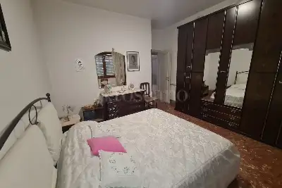 Casa in vendita, Viale Manzoni, Pomezia