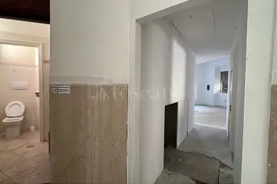 Negozio in vendita, Via del Serbatoio, Fiumicino