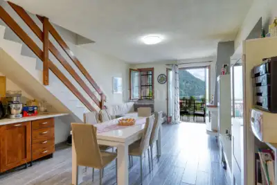 Casa in vendita, Via delle Camelie, Lavena Ponte Tresa