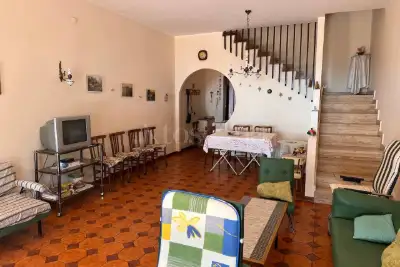 Villino a Schiera in vendita, Via Papa Giovanni XXIII, Trecastagni