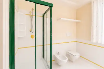 Villa in vendita, Via Alessandro Volta, Padenghe sul Garda