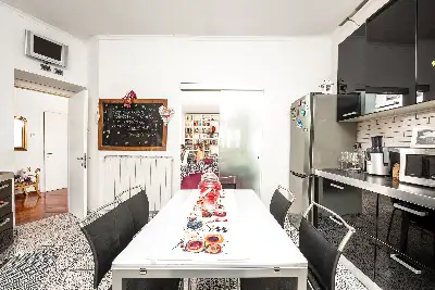 Casa in vendita, Via Giovanni da Procida, Roma