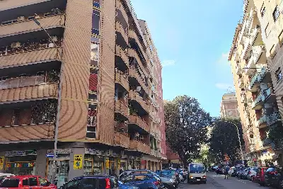 Casa in vendita, Via Carlo Sereni, Roma