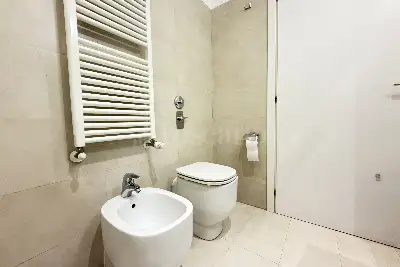 Casa in affitto, Via Valtellina, Milano