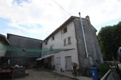 Casa Indipendente in vendita, Via Luigi Cadorna, Caneva