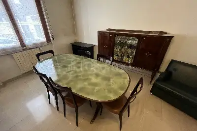 Casa in vendita, Via Montello, Corsico