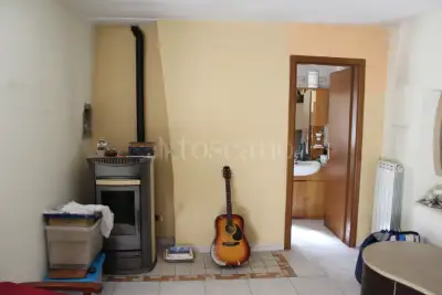 Casa Indipendente in vendita, Via Sobborgo, Cervaro