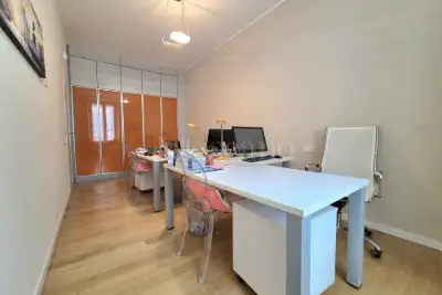 Casa in vendita, Via Carlo Poma, Milano