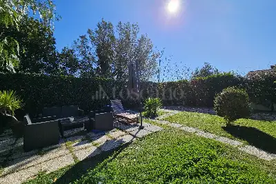 Villa Bifamiliare in vendita, Via Vittorio Gauthier, Fiumicino