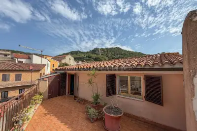 Casa Indipendente in vendita, Via San Gavino, Monti