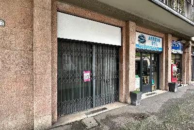 Negozio in vendita, Viale Venezia, Brescia