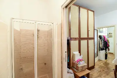 Casa in vendita, Via Crispi, Como