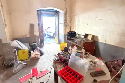Negozio in affitto, Via Camillo Finocchiaro Aprile, Genova