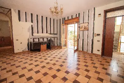 Casa Indipendente in vendita, Via Sambuci, Poggiomarino