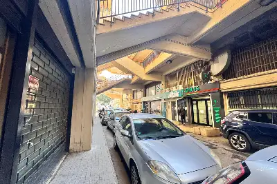 Negozio in vendita, Via Guido Gozzano, Catania