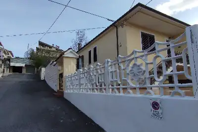 Casa Indipendente in vendita, via Passo Sella, Montesilvano