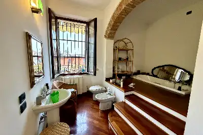 Casa in vendita, Via della Palla, Brescia