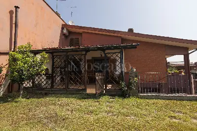 Villa Bifamiliare in vendita, Via del Casale Agostinelli, Roma
