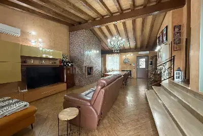 Villa in vendita, Borgo Carso, Latina