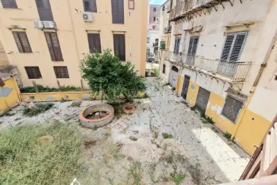Casa in vendita, Via Mariano Stabile, Palermo
