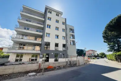 Casa in vendita, Via Stretta, Brescia