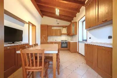 Casa Indipendente in vendita, Via Fichetto, Castiglione delle Stiviere