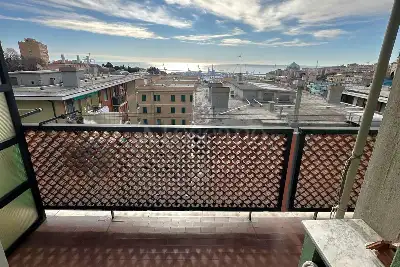 Casa in vendita, Via Ferrara, Genova