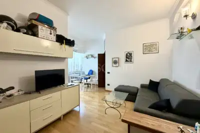Casa in vendita, Via Tuscolana, Roma