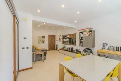 Casa in vendita, Via Roberto Alessandri, Roma