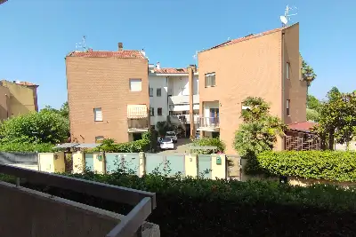 Casa in vendita, Via Petrarca, Montesilvano