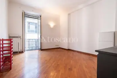 Casa in vendita, Via Pietro Maroncelli, Milano