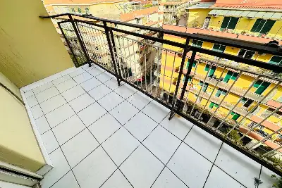 Casa in vendita, Via Luca Valerio, Roma