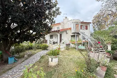 Villa Bifamiliare in vendita, Via Doganale, Ciampino, Ciampino