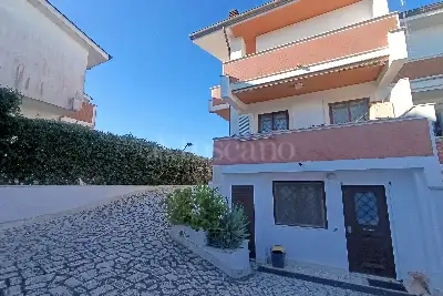 Villa Bifamiliare in vendita, Viale delle Querce, Anzio