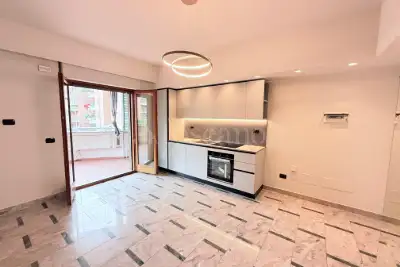 Casa in affitto, Via Budapest, Roma