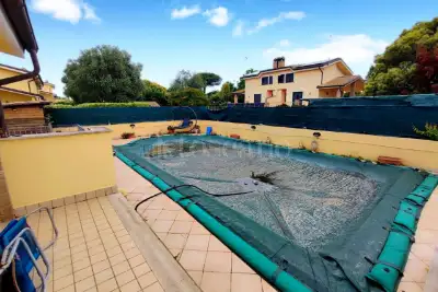 Villa Bifamiliare in vendita, Via Passo del Turchino, Nettuno
