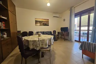 Casa in vendita, Via Lucerna, Pomezia