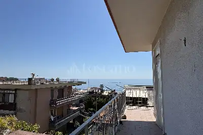 Casa in vendita, Via Orlando Vittorio Emanuele, Aci Castello