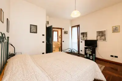 Villa in vendita, Via Giuseppe di Vittorio, Sirmione