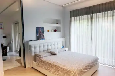Casa in vendita, Via Dicomano, Roma