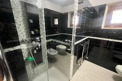 Attico in vendita, Via Giuseppe Saragat, Pomezia