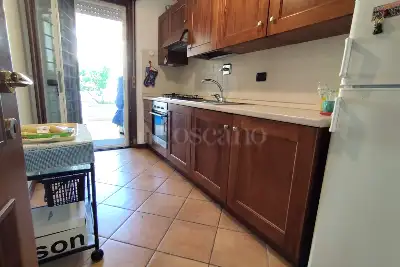 Villino a Schiera in vendita, Via Fanano, Roma