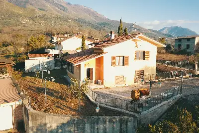 Villa in vendita, Via Masciola , Cervaro