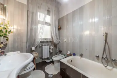 Casa in vendita, Via delle Baleari, Roma