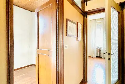 Palazzo in vendita, Via Luigi Apollonio, Brescia