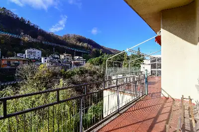 Casa in vendita, Via Bellinzona, Como