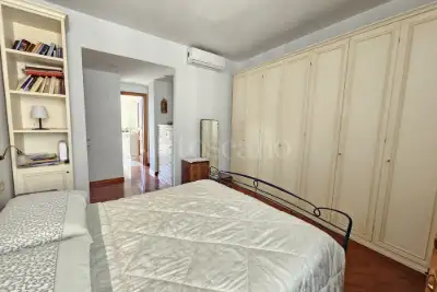 Casa in vendita, Largo Pannonia, Roma