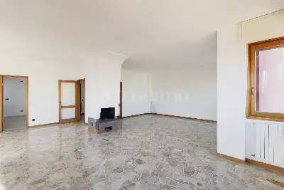 Casa in vendita, VIa Melloni, Milano