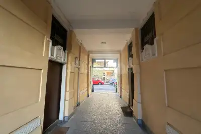 Casa in vendita, Via Messina, Milano