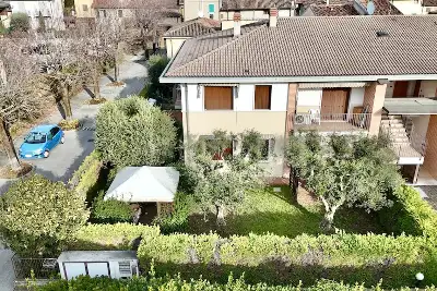 Villino a Schiera in vendita, Vicolo Brolo, Ponti sul Mincio